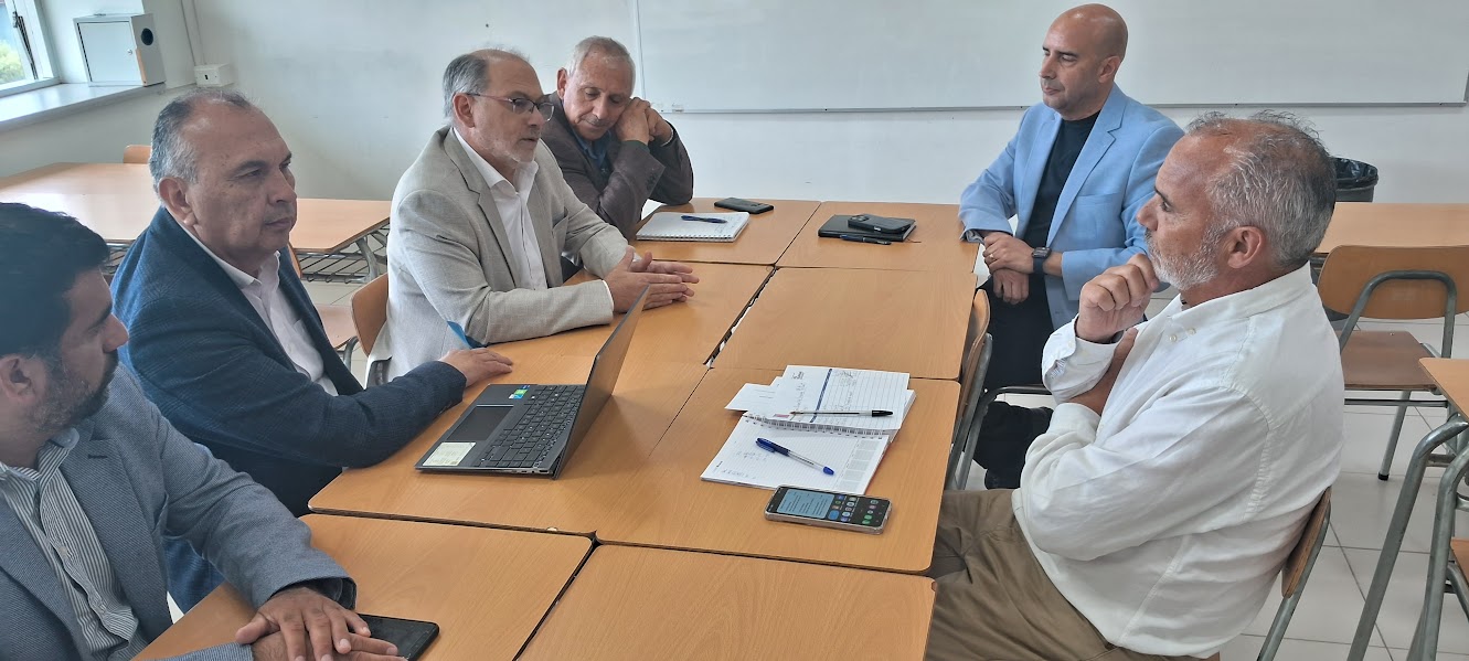 SLEP del Reloncaví se reúne con autoridades de INACAP para fortalecer la educación técnico-profesional