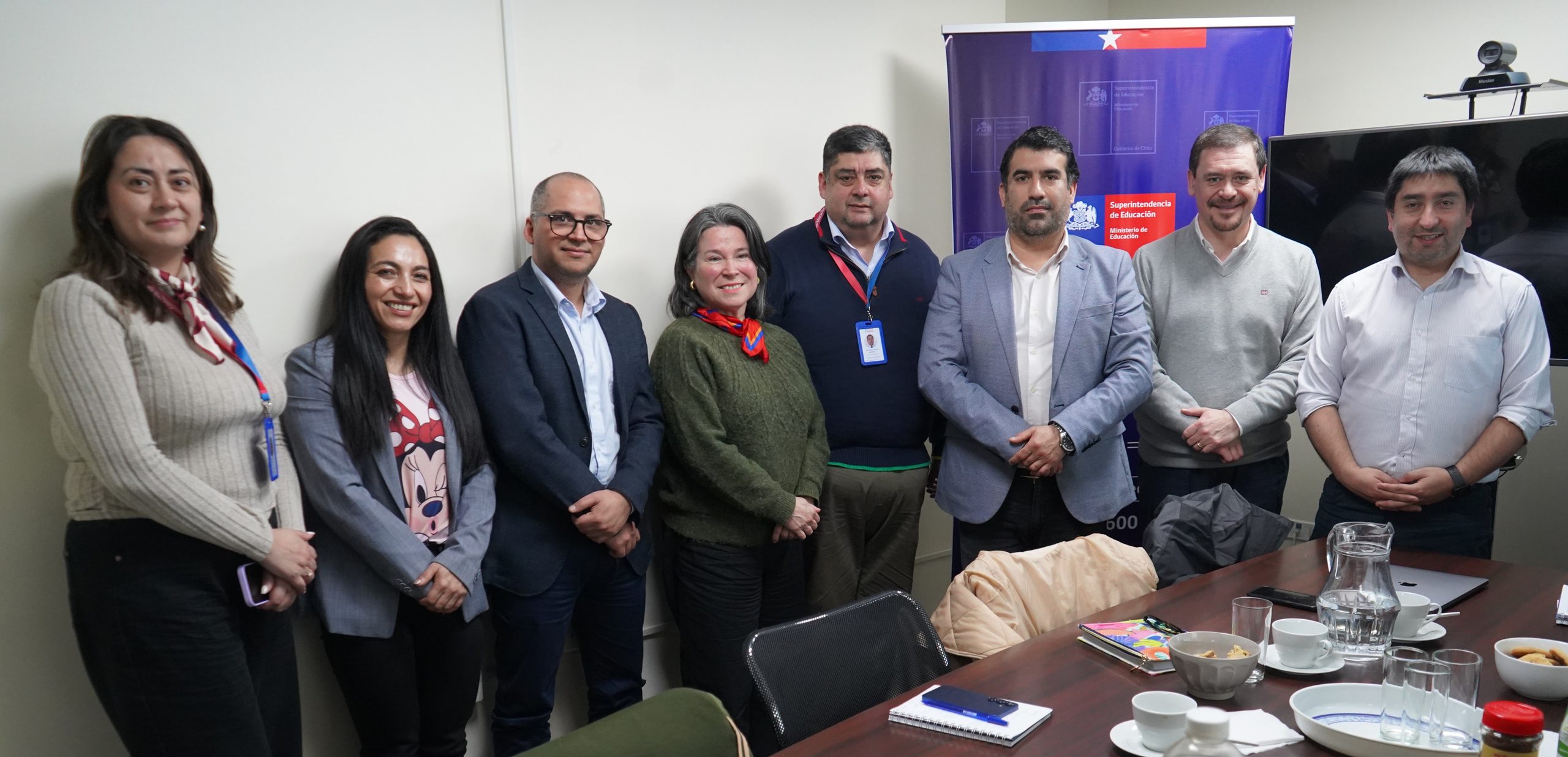 SLEP DEL RELONCAVÍ Y SUPERINTENDENCIA DE EDUCACIÓN FORTALECEN COORDINACIÓN TERRITORIAL